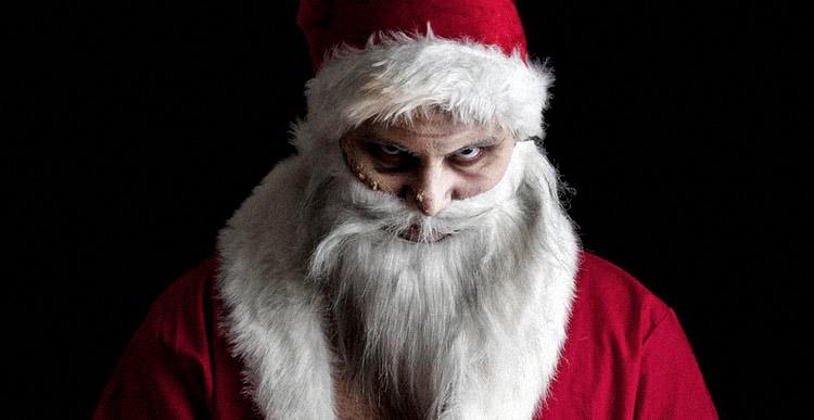 “Papá Noel del delito” queda atrapado en una chimenea durante un intento de robo-0